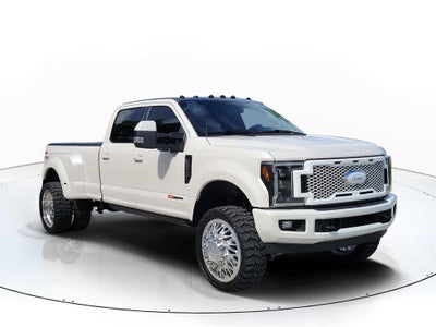2017 Ford F-350SD Lariat DUALLY 4X4
