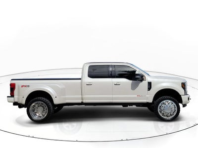 2017 Ford F-350SD Lariat DUALLY 4X4