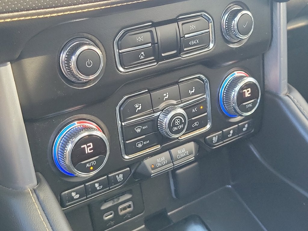 2021 GMC Yukon SLT