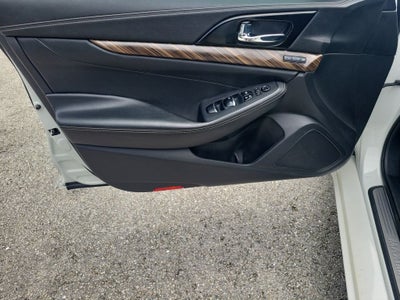 2017 Nissan Maxima Platinum