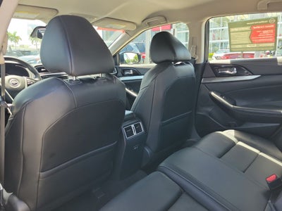 2023 Nissan Maxima SV