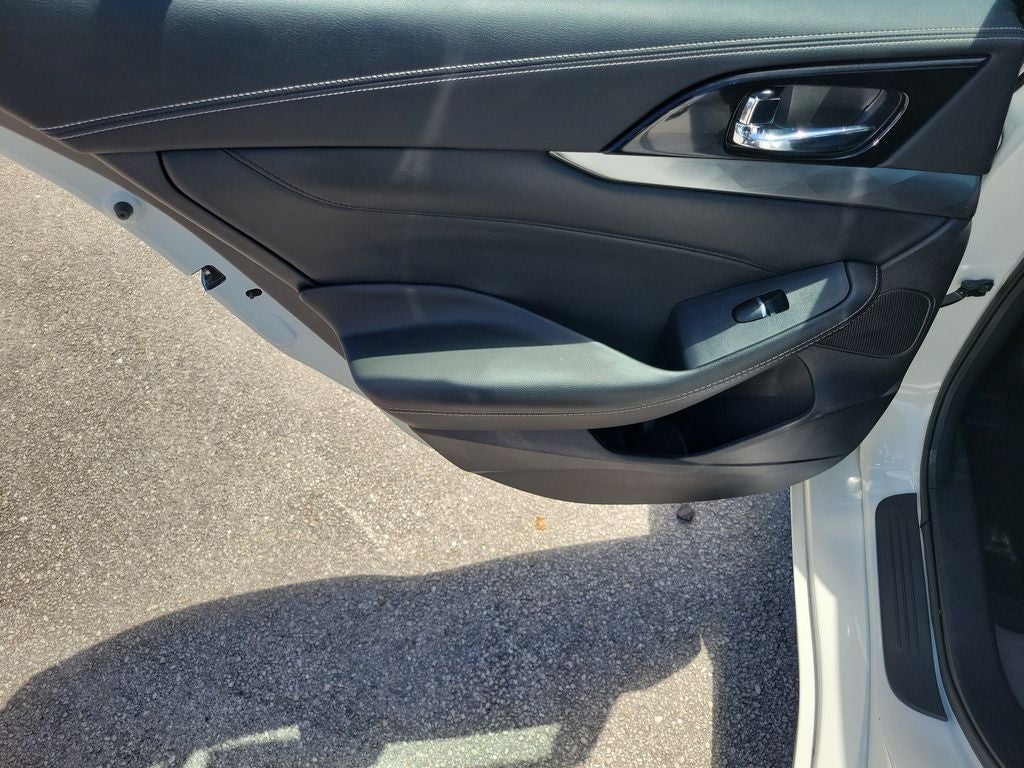 2023 Nissan Maxima SV