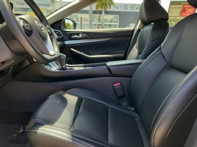 2023 Nissan Maxima SV