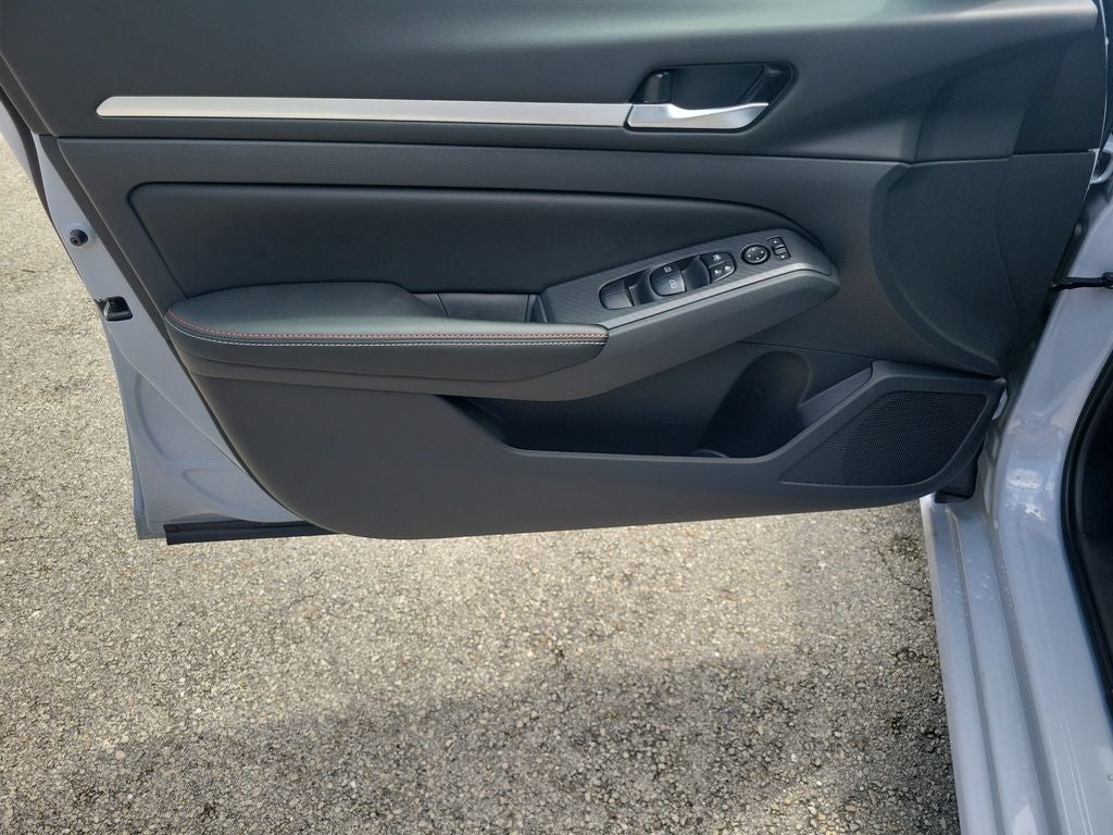 2026 Nissan Altima 2.5 SR Premium