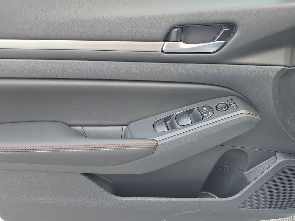 2026 Nissan Altima 2.5 SR