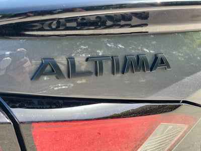 2026 Nissan Altima 2.5 SR Midnight Edition