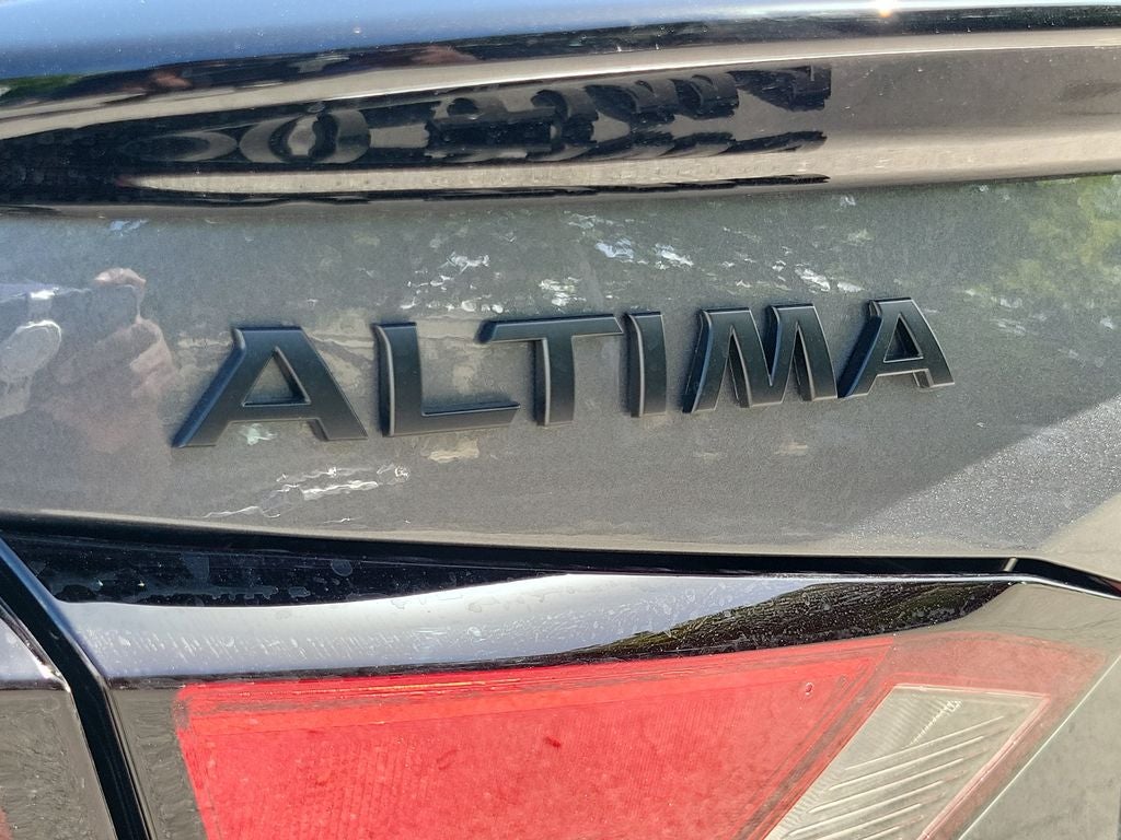2026 Nissan Altima 2.5 SR Midnight Edition
