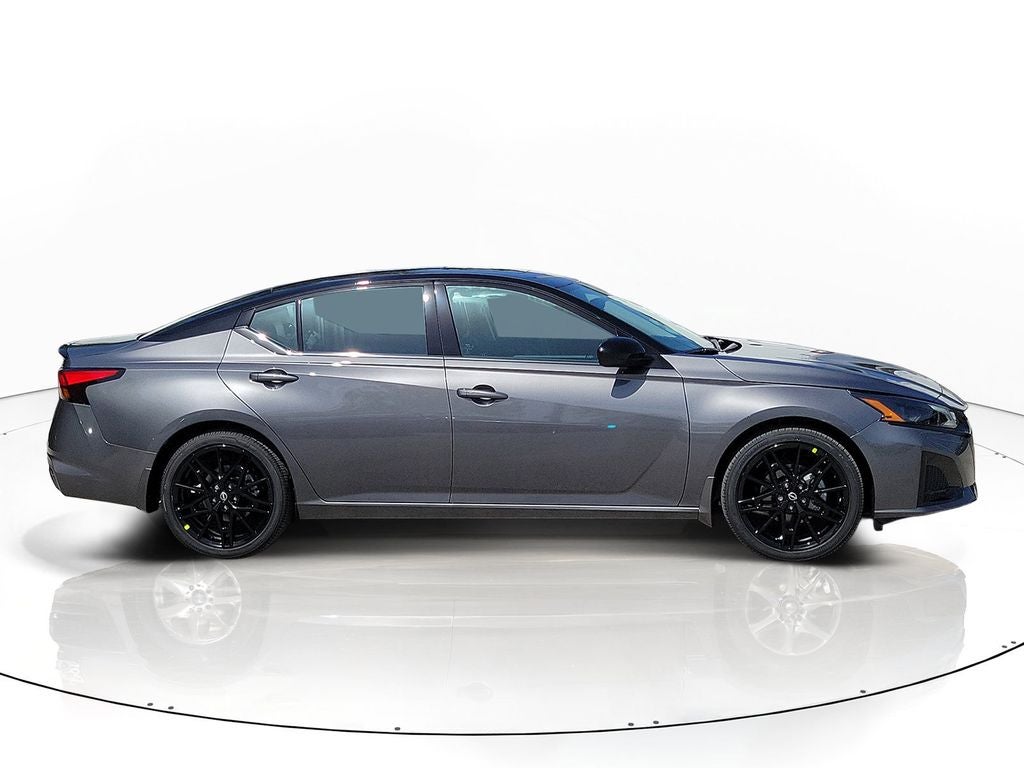 2026 Nissan Altima 2.5 SR Midnight Edition