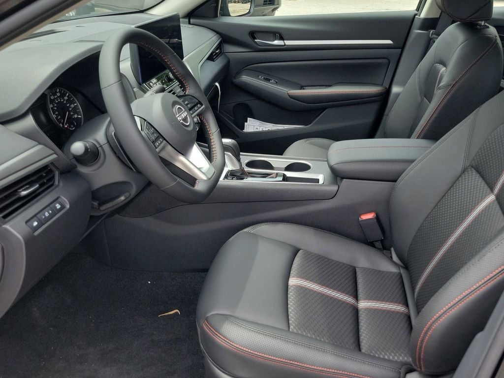 2026 Nissan Altima 2.5 SR Midnight Edition