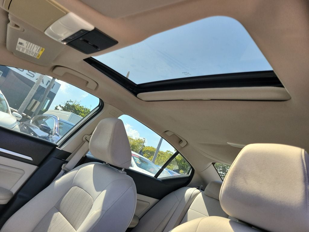 2019 Nissan Altima 2.5 SV Sunroof