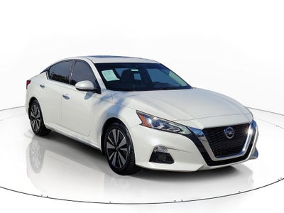 2019 Nissan Altima 2.5 SV Sunroof