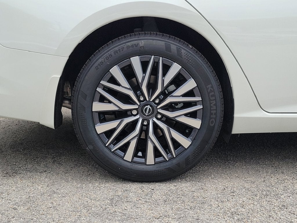 2026 Nissan Altima 2.5 SV