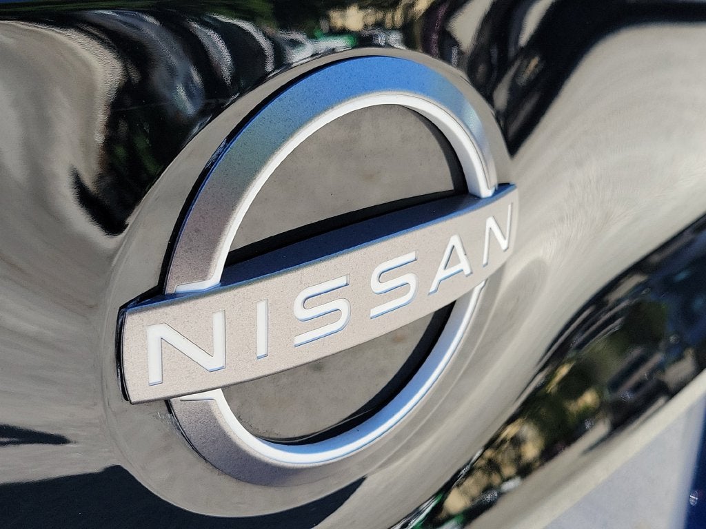 2023 Nissan Leaf SV Plus
