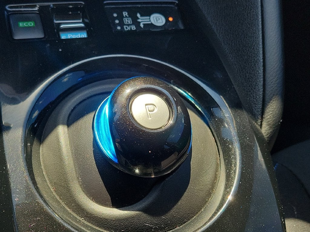 2023 Nissan Leaf SV Plus