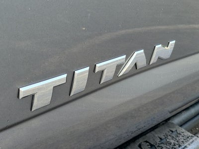 2017 Nissan Titan PRO-4X 4WD