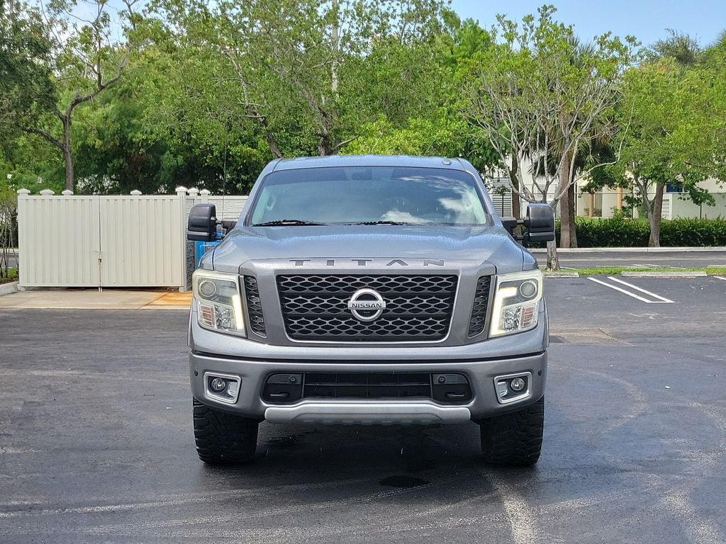 2017 Nissan Titan PRO-4X 4WD
