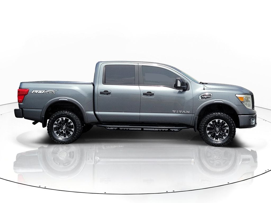 2017 Nissan Titan PRO-4X 4WD