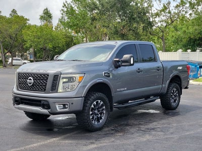 2017 Nissan Titan PRO-4X 4WD