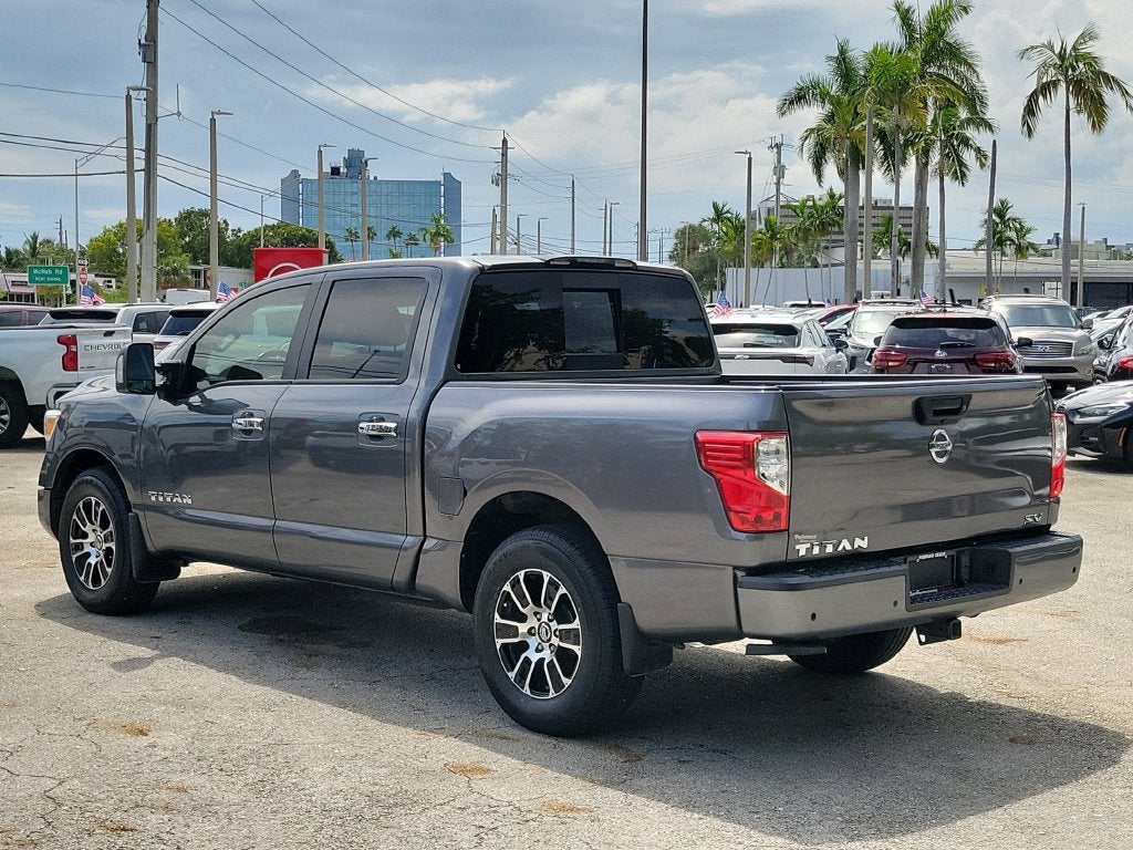 2021 Nissan Titan SV w/Convenience Package
