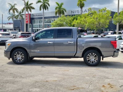 2021 Nissan Titan SV w/Convenience Package