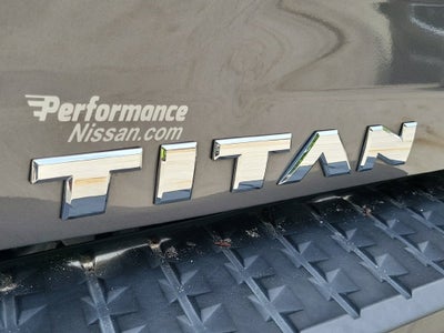 2021 Nissan Titan SV w/Convenience Package