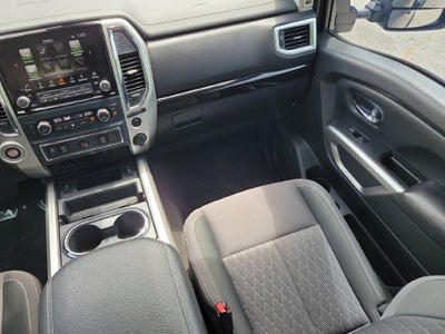 2021 Nissan Titan SV w/Convenience Package
