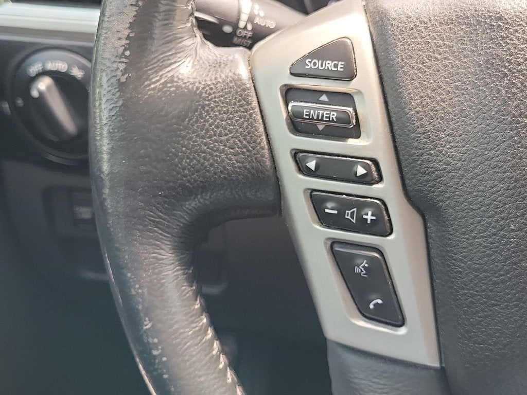2021 Nissan Titan SV w/Convenience Package