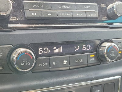 2021 Nissan Titan SV w/Convenience Package
