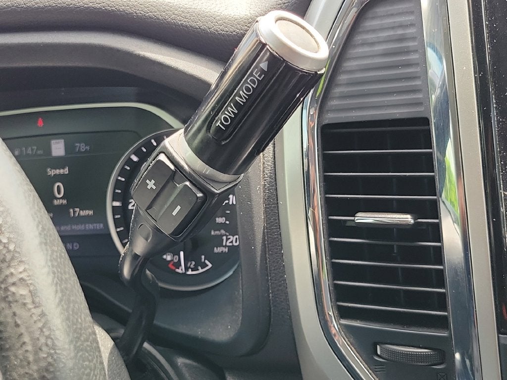 2021 Nissan Titan SV w/Convenience Package
