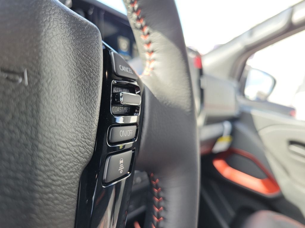 2026 Nissan Frontier PRO-4X Premium