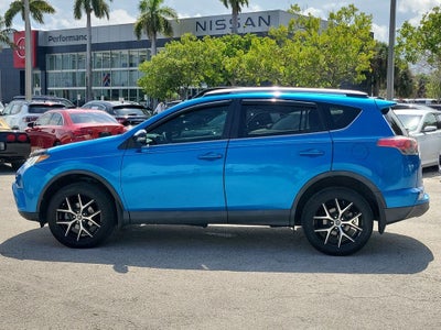 2017 Toyota RAV4 SE