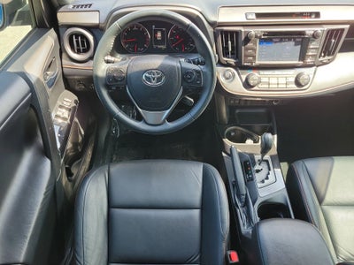 2017 Toyota RAV4 SE