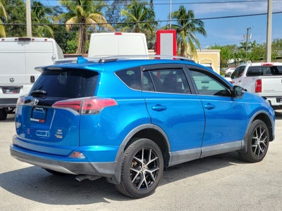 2017 Toyota RAV4 SE