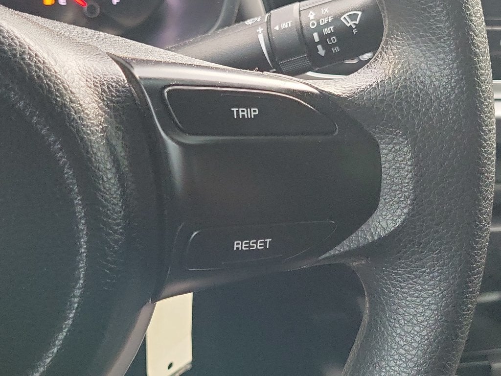 2023 Kia Rio LX