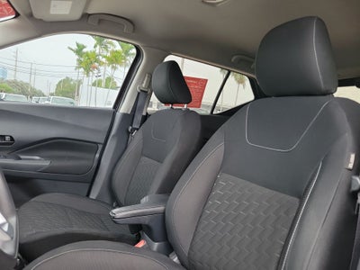 2022 Nissan Kicks S