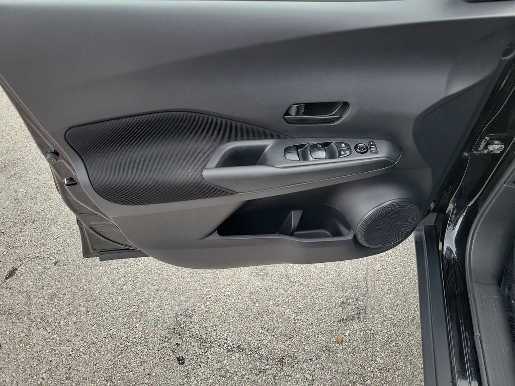 2022 Nissan Kicks S