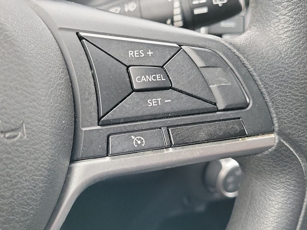 2022 Nissan Kicks S