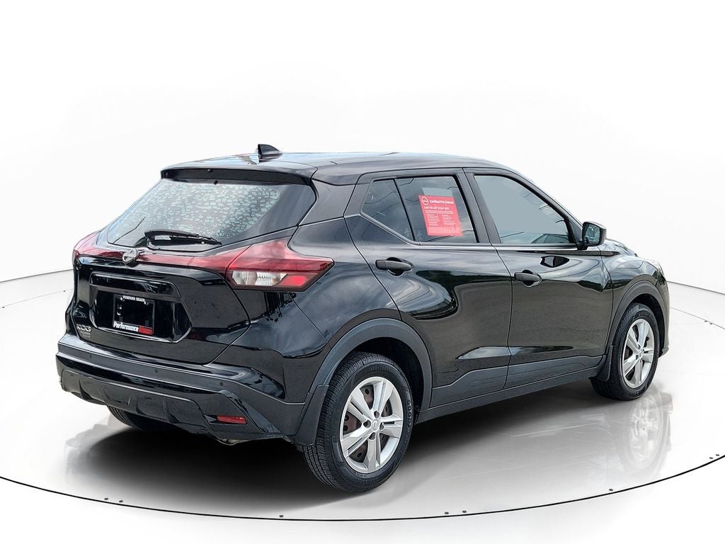 2022 Nissan Kicks S