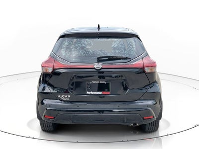 2022 Nissan Kicks S