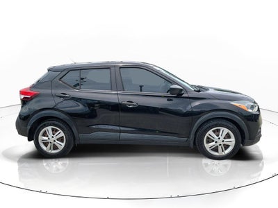 2020 Nissan Kicks S