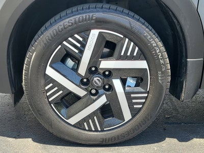 2026 Nissan Kicks SV W/Premium Package