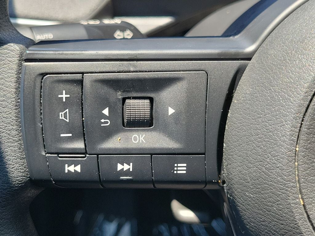 2026 Nissan Kicks SV W/Premium Package