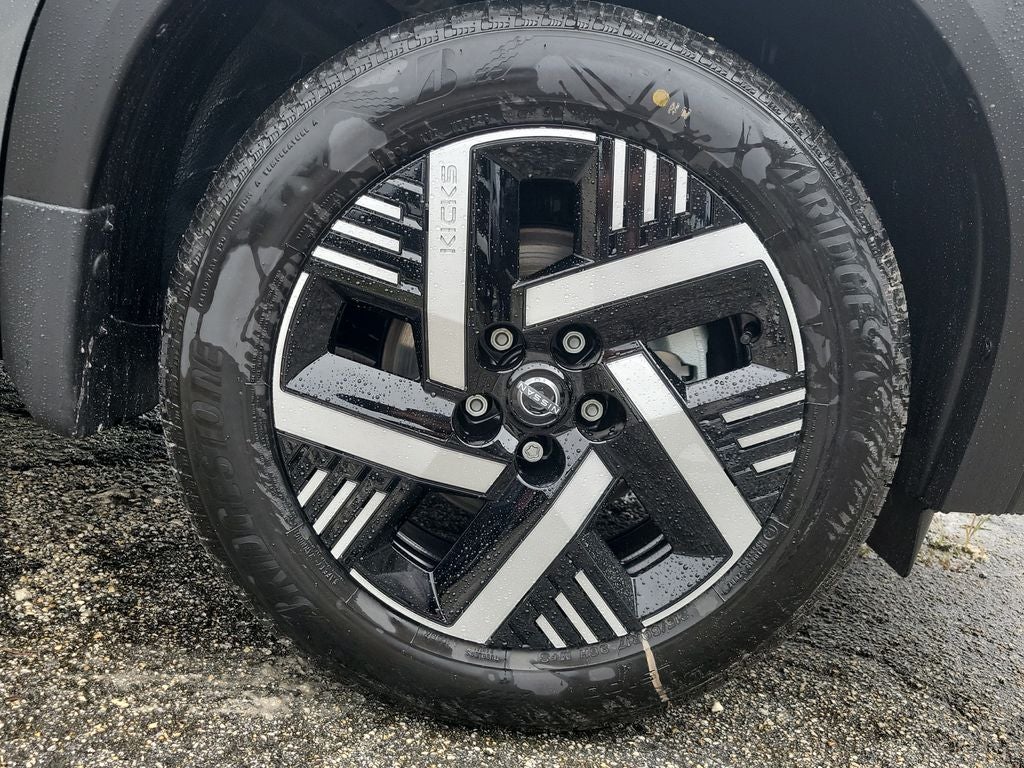 2026 Nissan Kicks SV Premium
