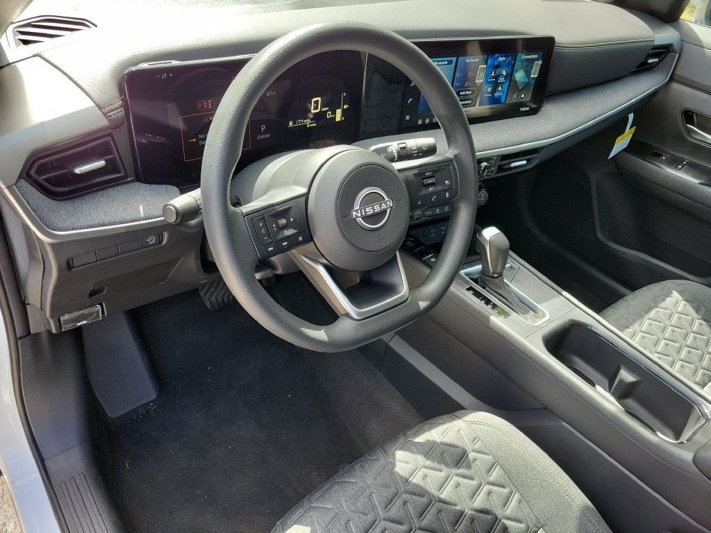 2027 Nissan Kicks SV Premium
