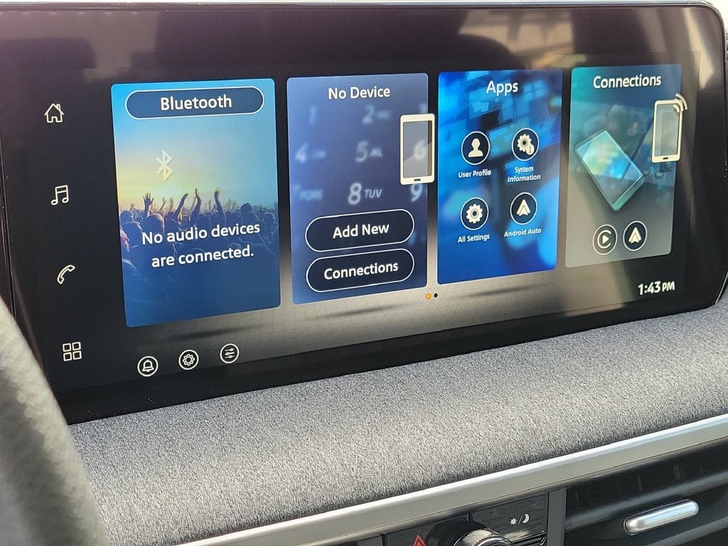 2027 Nissan Kicks SV Premium