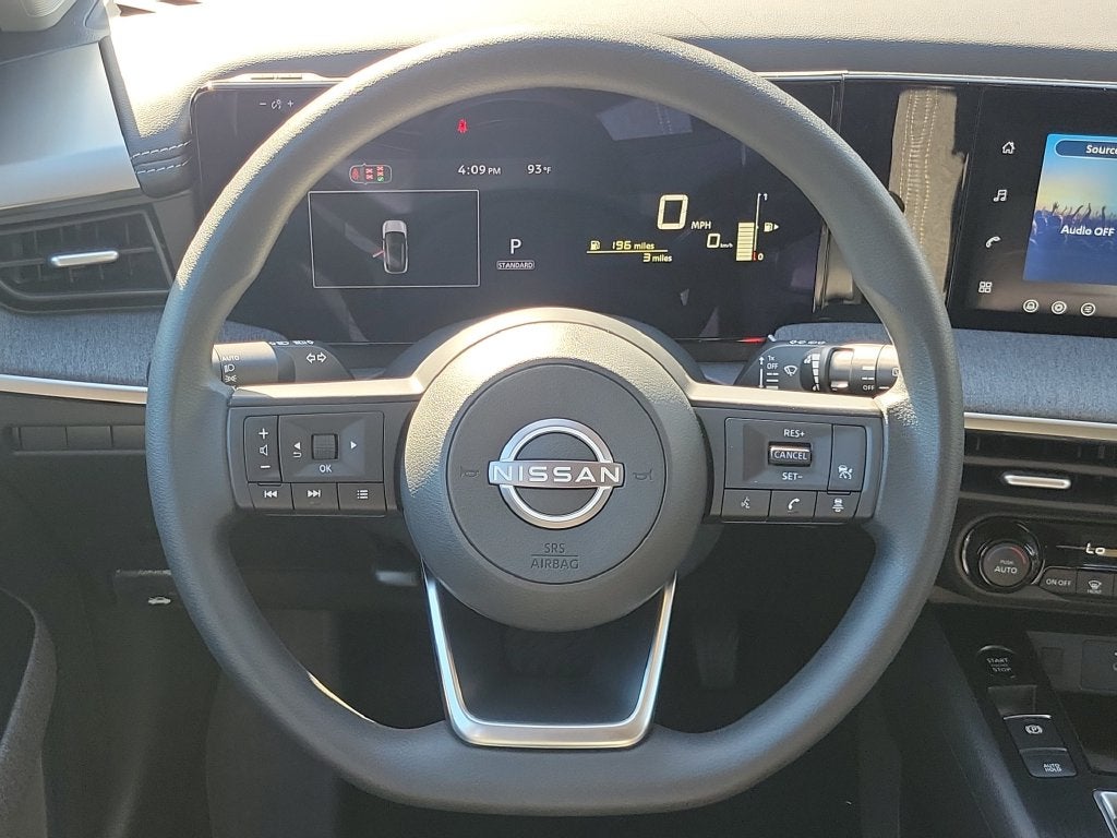 2027 Nissan Kicks SV