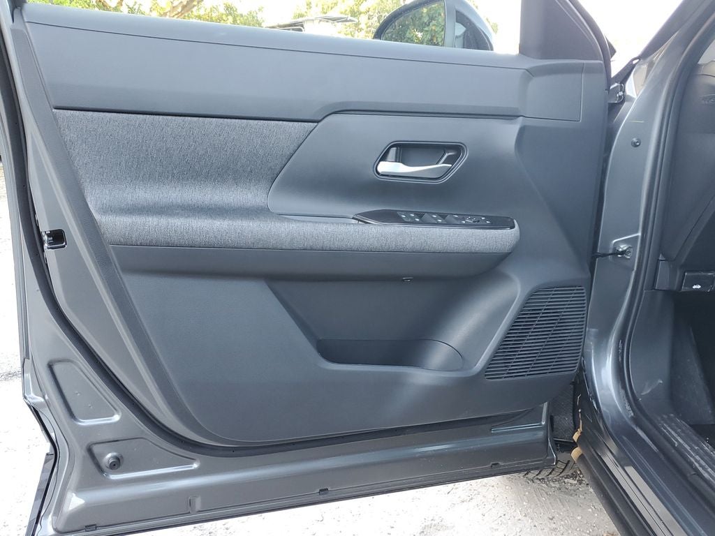 2026 Nissan Kicks SV Premium