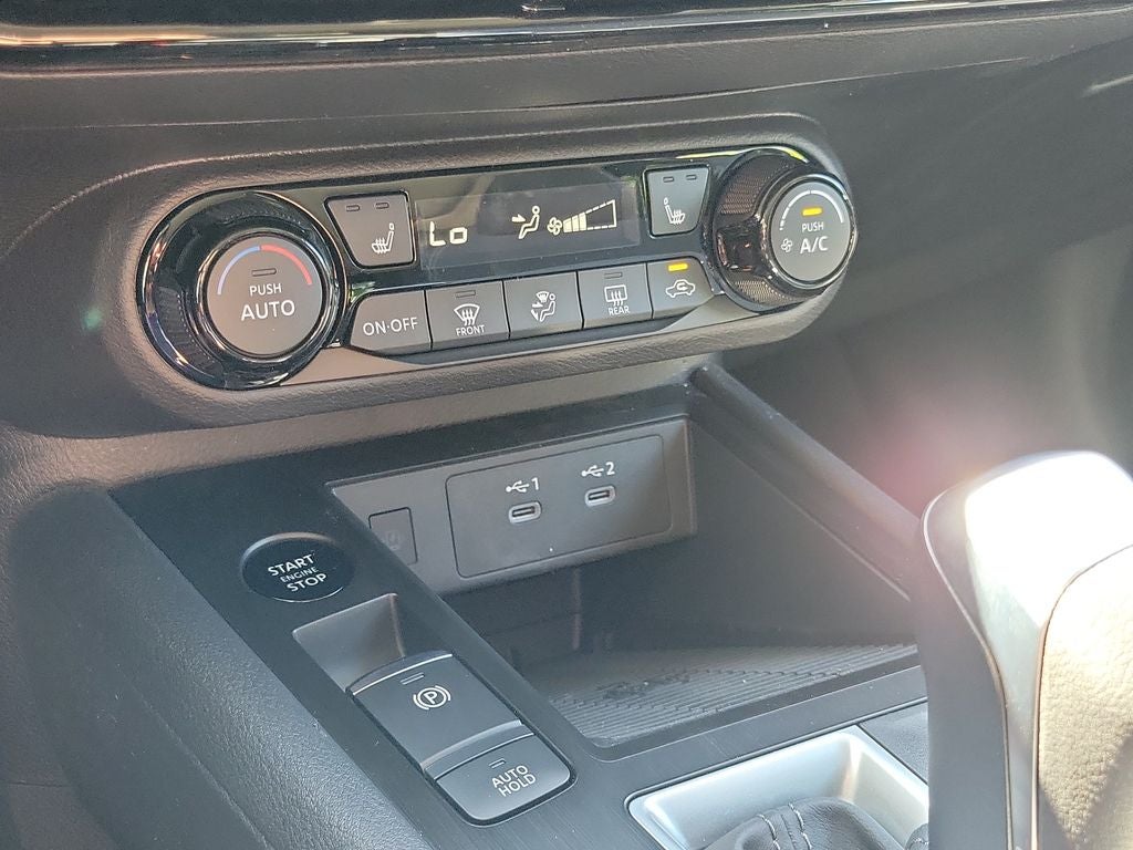 2026 Nissan Kicks SV Premium PKG