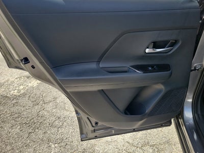 2027 Nissan Kicks SR