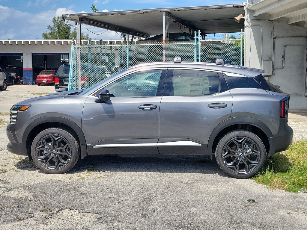2027 Nissan Kicks SR